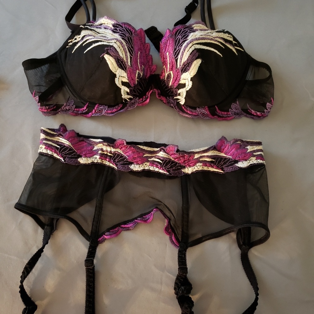 Lisa Charmel lingerie